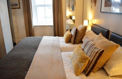 Seahouses Casa | The Bakehouse Studio Suite Room Only Accommodation