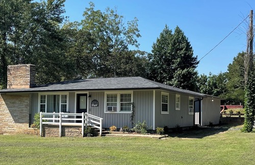 Clinton Casa | The Bakerhouse is a centrally located for all your outdoor fun ..
