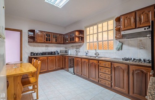 Santa Cruz Chalet De Esquí | The Balcony - By Wehost