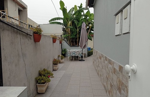 Senhora da Hora Casa | The banana house