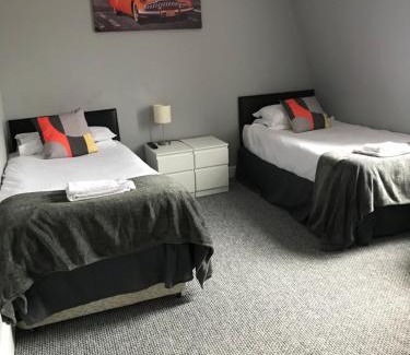 Inverurie Hotel | The Banks Of Ury