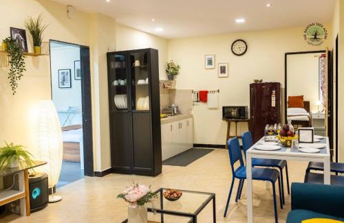 Kolhapur Casa | The Banyan Tree Adobe