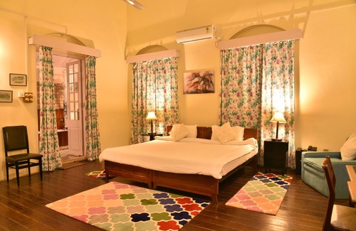 Neora Complejo | The Baradighi Bungalow - A Heritage Tea Resort