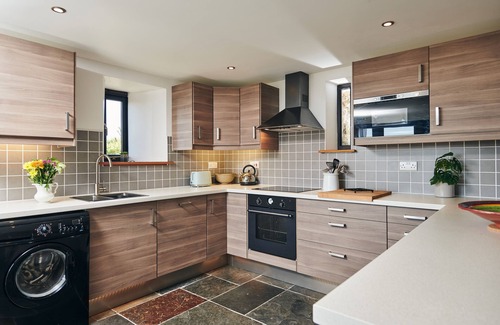 Castlemartin Cabaña | The Barn and Chaffhouse, Rural, Pet Friendly Traditional Welsh Barn Conversion,