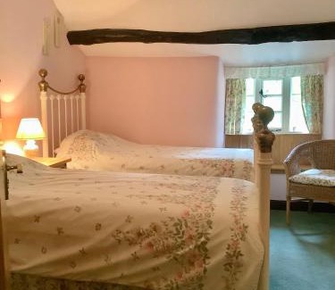 Sidmouth Casa | The Barn and Pinn Cottage