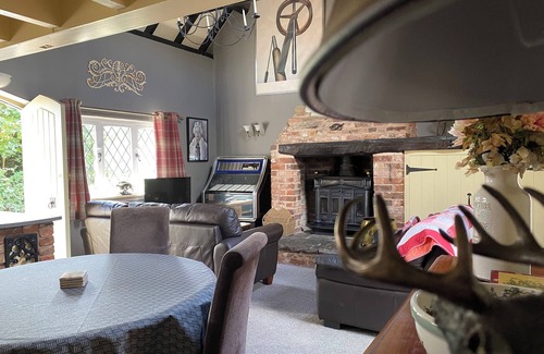 Stourbridge Casa | The Barn at New Wood Farm