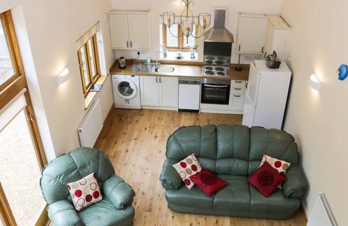 Acton Scott Cabaña | The Barn at Pillocks Green, LITTLE STRETTON