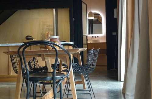 Musk Casa | The Barn at Stonewalls - Farm stay in 25 acres In Daylesford