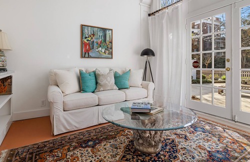 South of Broad Casa | The Barn at The William Ravennel House-Historic 1/1