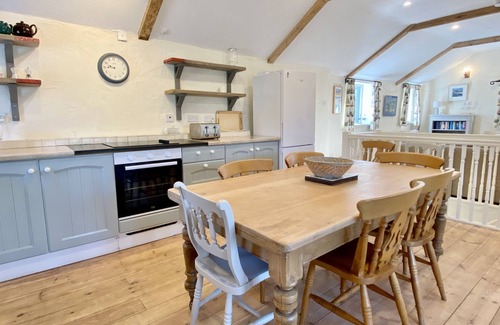 St Minver Apartamento | The Barn - barn conversion 10 minutes from Rock with parking