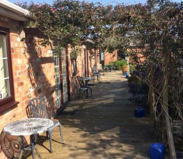 Hale Village Cama Y Desayuno | The Barn Bed and Breakfast