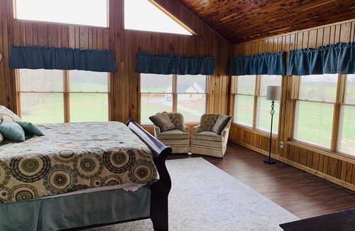 Waynesburg Otro | La casa del granero, Somerset, KY