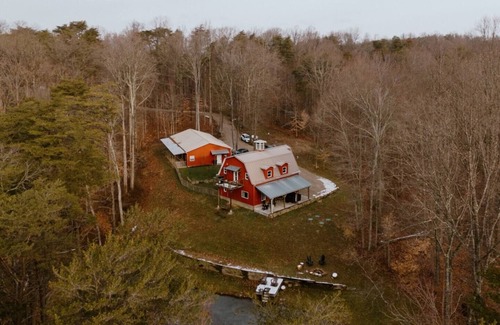 Rockbridge Casa | The Barn in Hocking Hills
