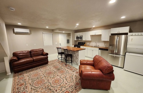 Washington Casa | The Barn, located in historic downtown Washington City (a Bedroom Community of St