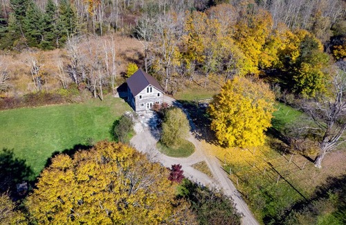 Lakeville Casa | The Barn - Rústico Chic Loft - Rehabed 1890 Hay Barn - Cerca de los lagos y Hotchkiss