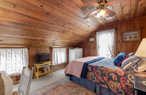 Colington Casa | The Barn