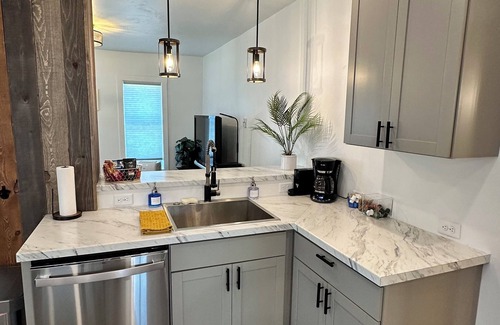 Sturgis Casa | The Basecamp - all you need in one cute house! NO cleaning fee!