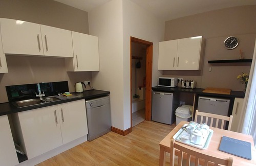 Ledbury Apartamento | The Basement es un apartamento independiente en planta baja ubicado en 2 acres de jardín