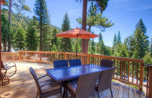 Kings Beach Casa | The Bass Chalet by Lake Tahoe Accommodations
