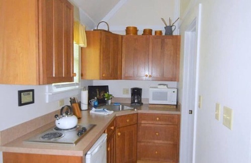 Berkeley Springs Cabina | Bathkeepers Cottage