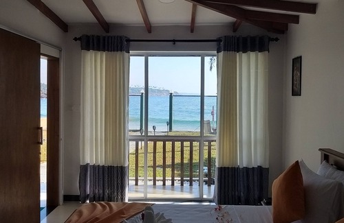 Kudawella Casa | The Bay Beach