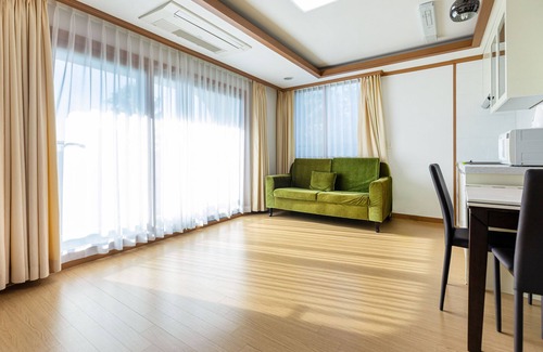 Songsan-dong Casa | The Bay Jeju Resort