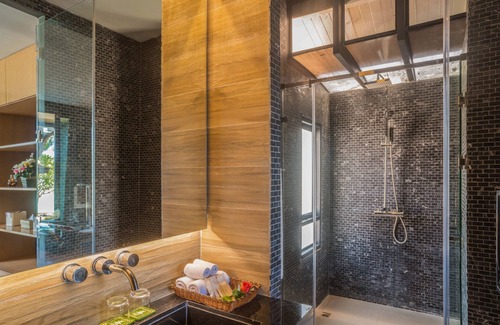 Moo 5 Hotel | The Bay Samui