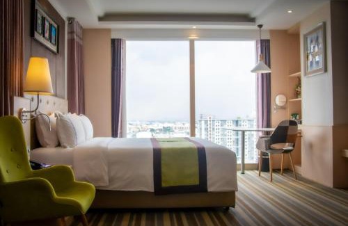 Chom Phon Hotel | The Bazaar Hotel Bangkok