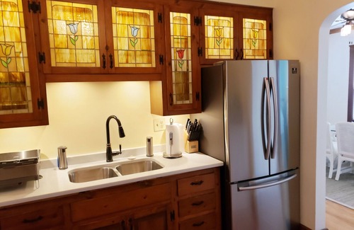 Racine Casa | The Beach Bungalow at Michigan Blvd.