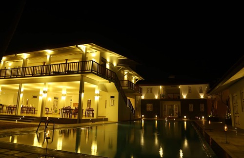Hikkaduwa Hotel | The Beach Hotel Oasis Bridge
