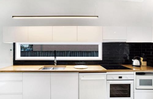 Fingal Bay Casa | The Beach House 13 Market Street
