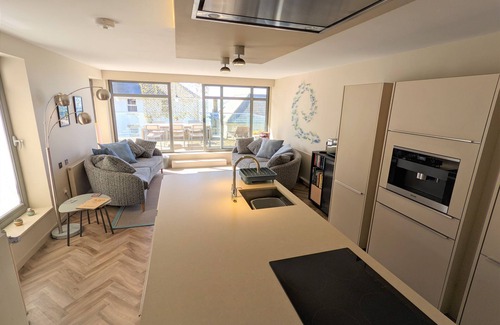 Ventnor Cabaña | The Beach House - a house that sleeps 6 guests in 3 bedrooms