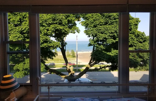 Racine Casa | The Beach House at Michigan Blvd.