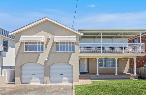 Warilla Casa | The Beach House - Beach at your front door, only 30 seconds walk.