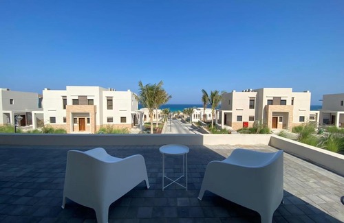 As Sifah Apartamento | The Beach House Deux