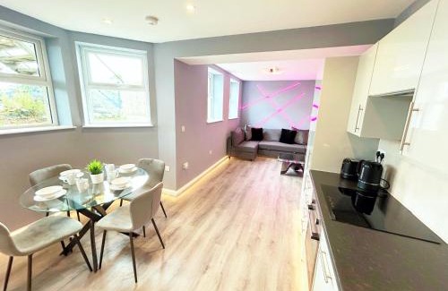 Felixstowe Casa | The Beach House