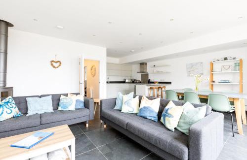 Polzeath Casa | The Beach House