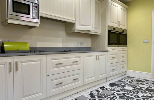 Grove Park Village Apartamento | The Beach House Luxury Rooms