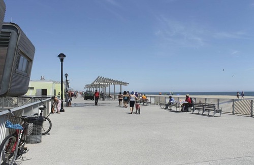 Queens Casa | The Beach House NY, a beach block home in Far Rockaway with a vibe
