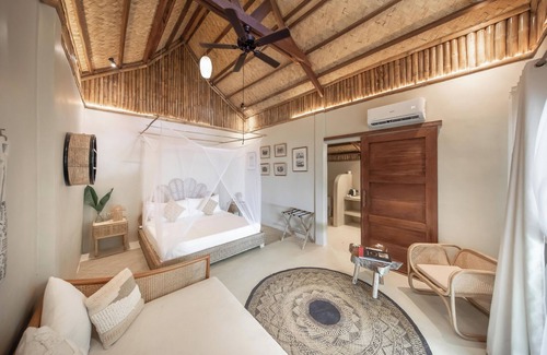 Busuanga Hotel | The Beach House Ocam Ocam