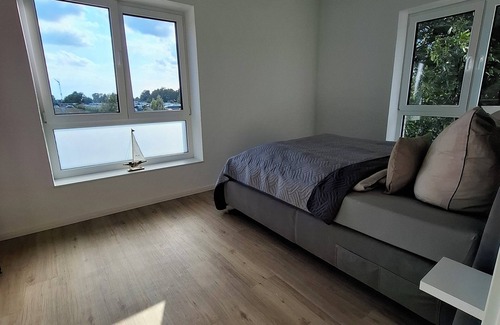 Lembruch Casa | The beach house, up to 8 people, with garden, 200 meters to the lake
