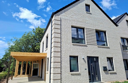Lembruch Casa | The beach house, up to 8 people, with garden, 200 meters to the lake