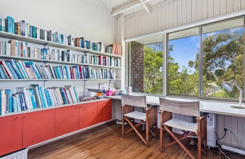 Hawks Nest Casa | The Beach House - Winda Woppa