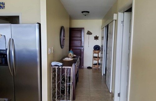 Playa Coronado Apartamento | The Beach Mountain & Ocean View, building right on the beach