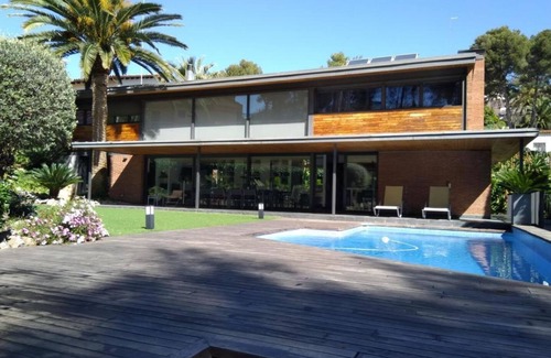 Castelldefels Villa | LA VILLA DE LA PLAYA