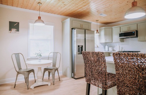 Ocean Springs Casa | The Beachcomber B - 2 bedroom in Golf Cart District near beaches and downtown!
