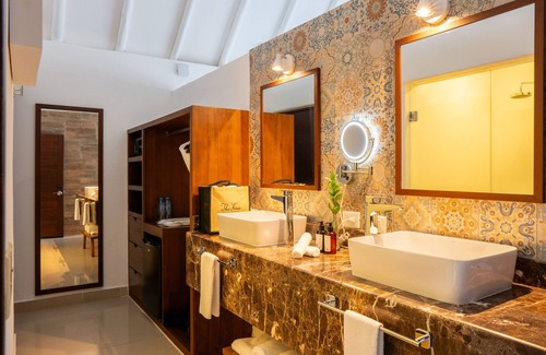 Villa Juarez Hotel | The Beachfront by The Fives Hotels - A la Carte All Inclusive Adults Only