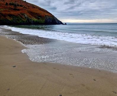 Aberystwyth Casa | The Beachside Retreat 3 Bedroom Pet Friendly in Clarach Bay