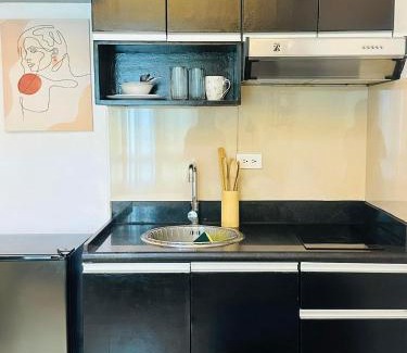 Legazpi Village Apartamento | The Beacon Makati by Christine Suites PH