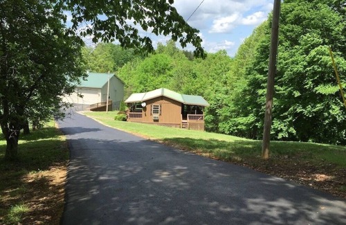 Byrdstown Cabina | The Bear's Den/Dale Hollow Lake/Eagle Cove/Star Pointe